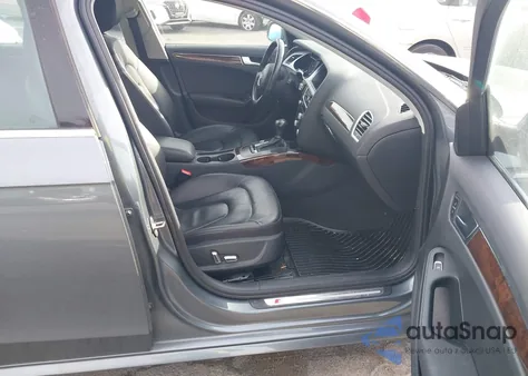 2016 Audi A4 2.0T Premium z USA, uszkodzony, nr VIN WAUBFAFL1GN017060